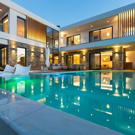 Wave Villa, Beach Front Retreat, By Thinkvilla Panormos  Экстерьер фото