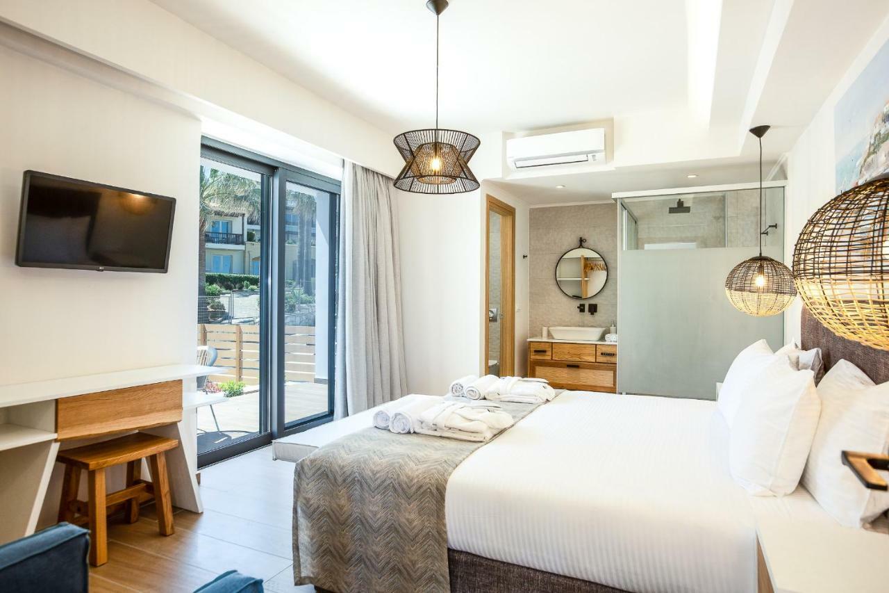 Wave Villa, Beach Front Retreat, By Thinkvilla Panormos  Экстерьер фото